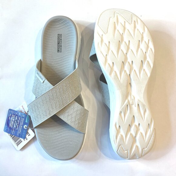 Women’s Silver Sandals Skechers Size 12 Comfort Summer Shoes Slip On Memory Foam - Picture 4 of 4